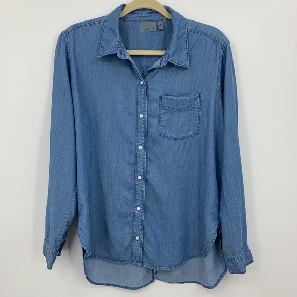 Athleta Bootjack Chambray Split Back Button-down M - Picture 1 of 10